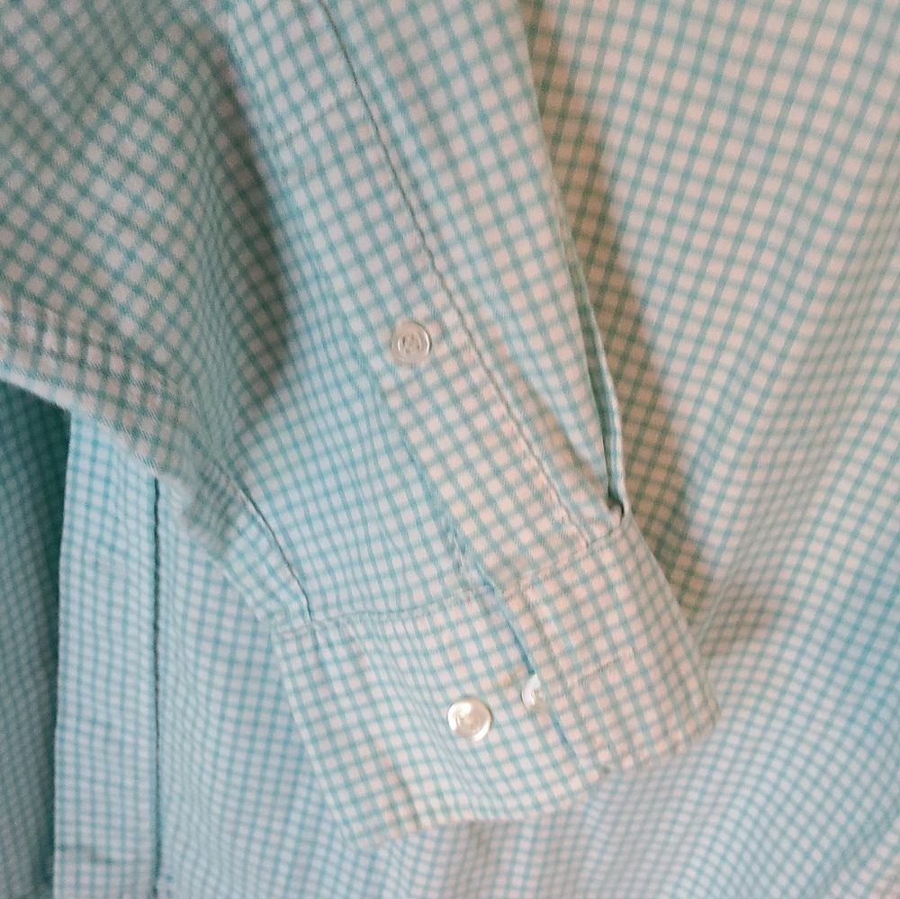 The Gap Men's Classic Long Sleeve Dress Shirt, Size: Large, Color: Green - Picture 7 of 12